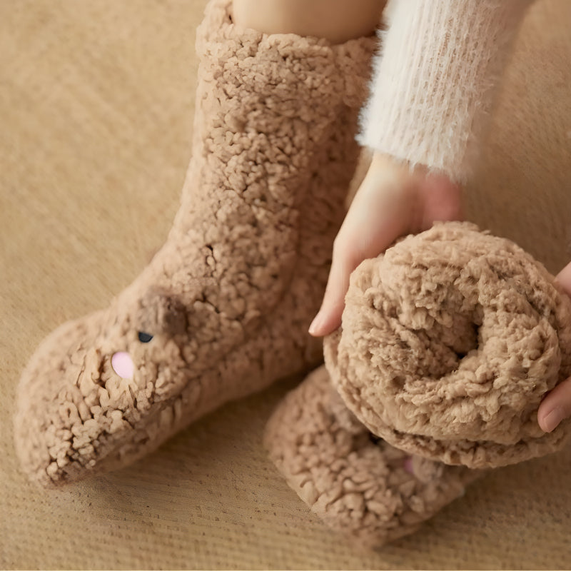 Plush Indoor Boots – Cozy and Stylish Warmth for Every Step - Cloud Cushion Slides