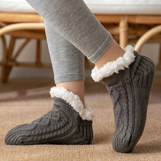 Non-Slip Socks - Cozy Comfort with Secure Grip for Every Step - Cloud Cushion Slides